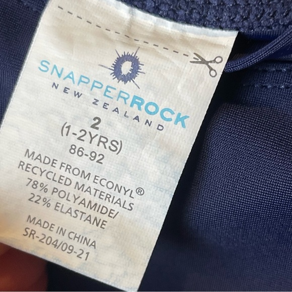 SNAPPER ROCK Flutter Sleeve Rash Top Navy 2 - Picture 7 of 7